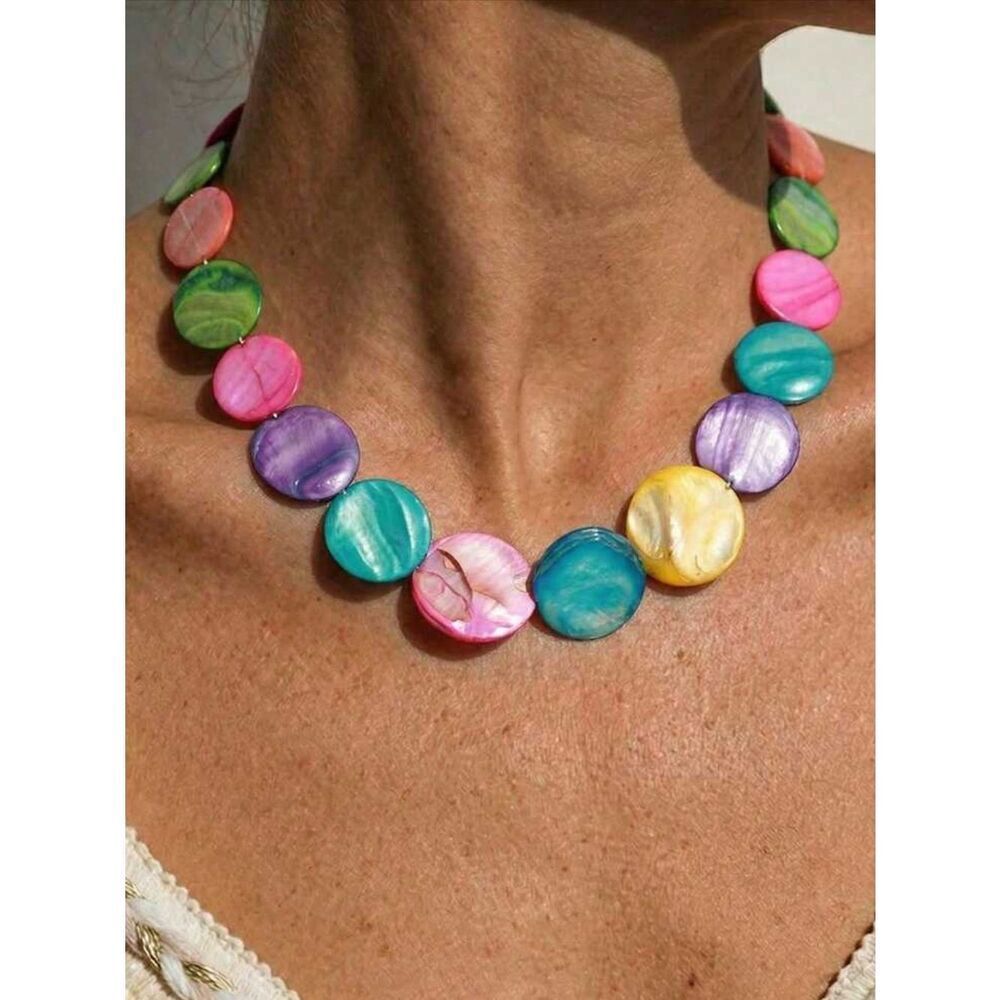 Zara Multicolor Mother-of-Pearl Disk Necklace R 611